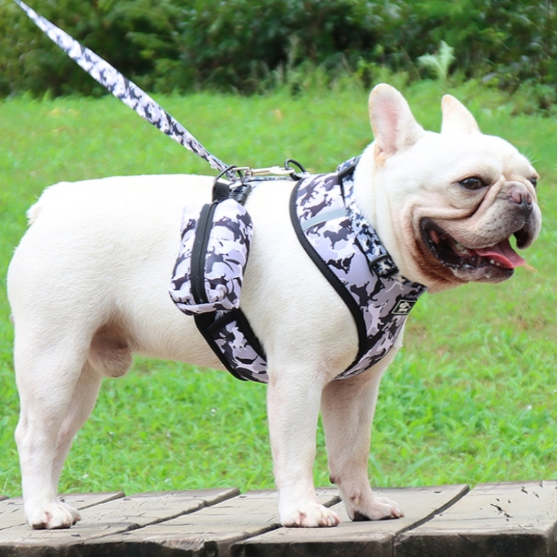 Factory direct sales! Super comfortable reflective adjustable camouflage dog harness